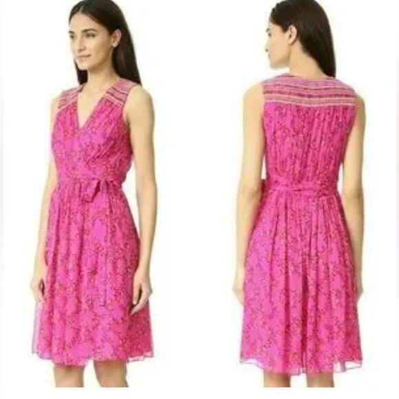Diane Von Furstenberg Dresses & Skirts - Diane Von Furstenberg silk Fuchsia wrap Floral Midi Dress size 8